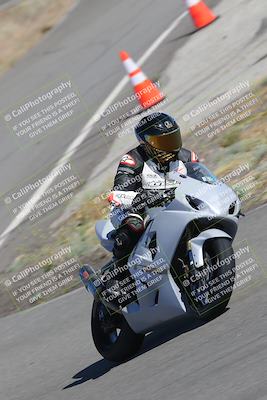 media/Nov-12-2023-Classic Track Days (Sun) [[11f17acb81]]/Group 3/session 2 turn 9/